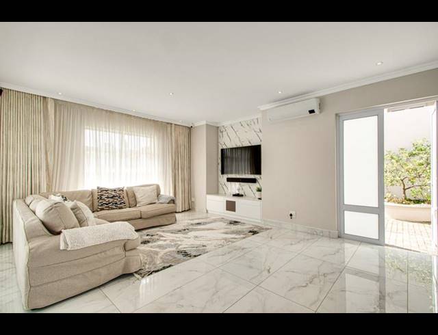 4 BEDROOM PROPERTY TO RENT IN BRYANSTON